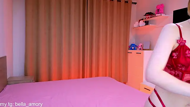 Bella amory online show from 11.28.25