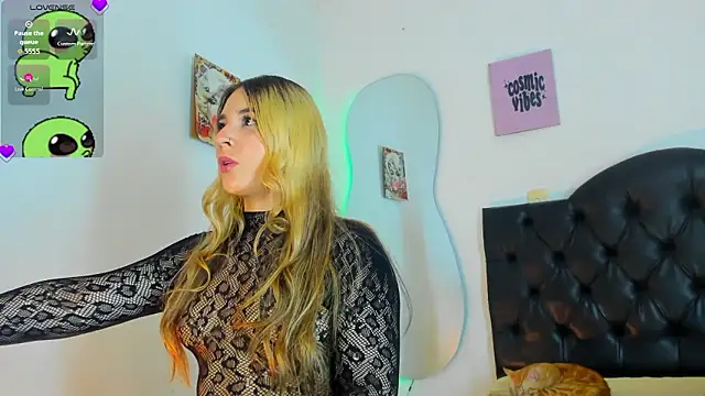 Vickyallien online show from 02.03.26