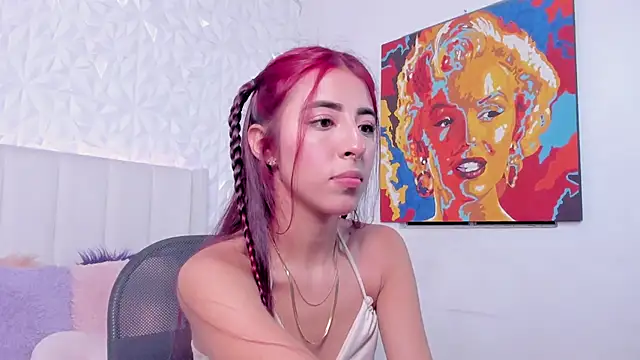 Snapshot of Mirandaa_Rogers chatting on 09.26.25 Mirandaa Rogers online show from 09.26.25