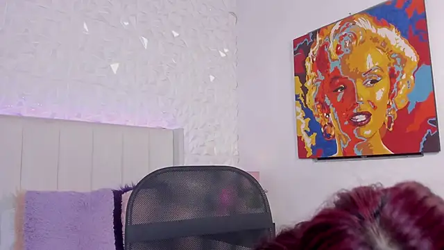 Snapshot of Mirandaa_Rogers chatting on 10.17.25 Mirandaa Rogers online show from 10.17.25