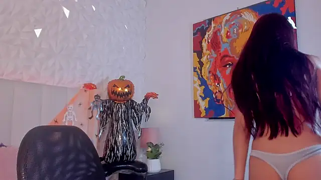 Snapshot of Mirandaa_Rogers chatting on 10.26.25 Mirandaa Rogers online show from 10.26.25