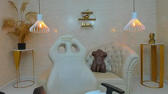 Snapshot of BBW_CINDY chatting on 09.20.25 BBW CINDY online show from 09.20.25