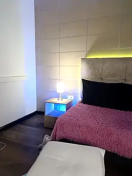  michonne  online show from 12.19.25