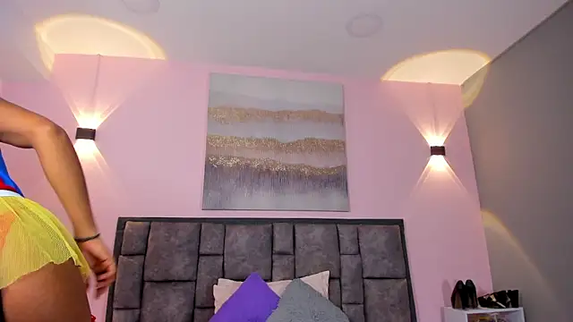 AdelaLust online show from 10.04.25