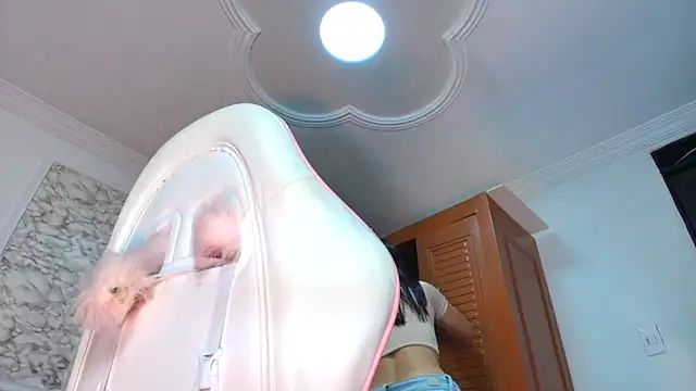 Danella houston online show from 10.02.25