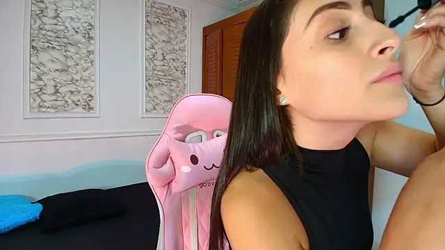 Danella houston online show from 01.09.26