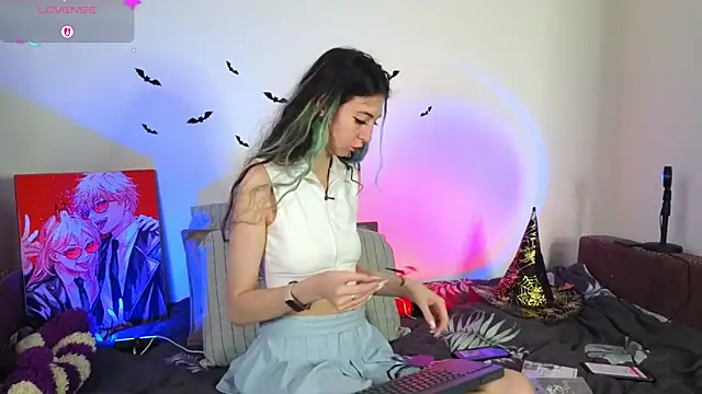 AfinaSweet online show from 10.23.25