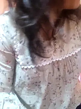 Snapshot of Your_cutiepie_ chatting on 02.17.25 Your cutiepie  online show from 02.17.25