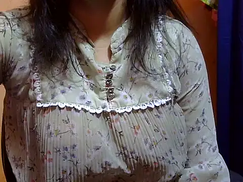 Snapshot of Your_cutiepie_ chatting on 02.20.25 Your cutiepie  online show from 02.20.25