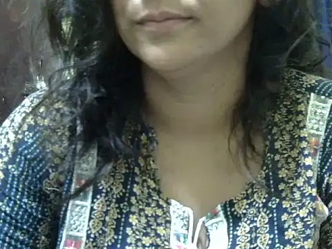 Snapshot of Your_cutiepie_ chatting on 09.11.25 Your cutiepie  online show from 09.11.25