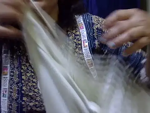 Snapshot of Your_cutiepie_ chatting on 09.15.25 Your cutiepie  online show from 09.15.25