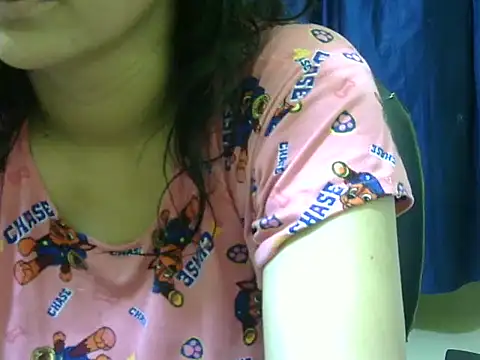 Snapshot of Your_cutiepie_ chatting on 10.01.25 Your cutiepie  online show from 10.01.25