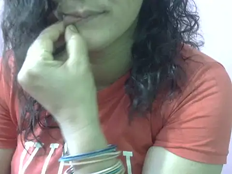 Snapshot of Your_cutiepie_ chatting on 04.29.26 Your cutiepie online show from 04.29.26