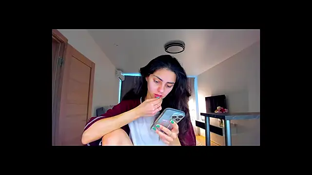 EmiliaZen online show from 10.14.25