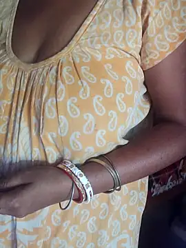 Snapshot of Hot-anjale chatting on 03.12.25 Hot-anjale online show from 03.12.25