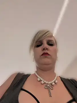 Sexybiene969 online show from 05.19.26