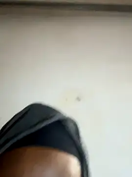 OneWhoBringsJoy online show from 11.09.25