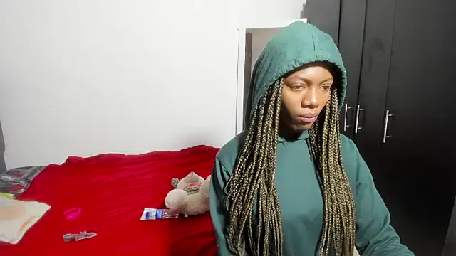 enyelsalas2 online show from 12.04.25