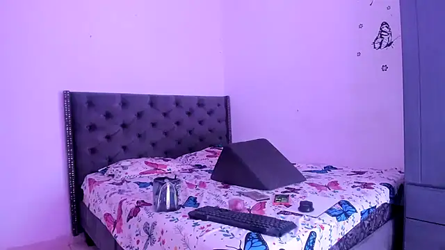 moree Queen online show from 01.09.26