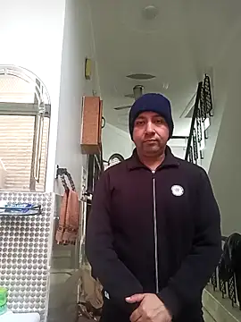 innocentboy1987 online show from 02.03.26