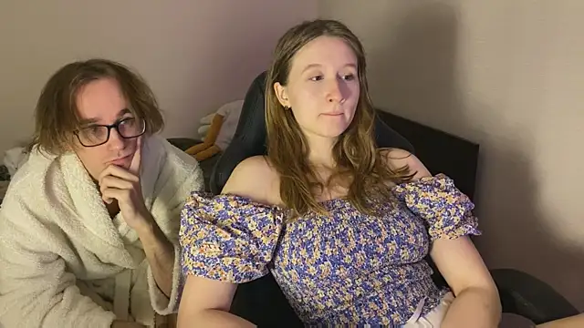 Sabrinaanddaniel online show from 11.10.25