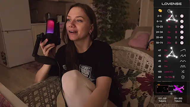 alexa feels  online show from 10.05.25