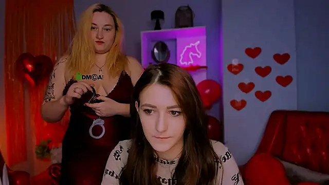 Snapshot of catherine_kitty chatting on 02.18.25 catherine kitty online show from 02.18.25