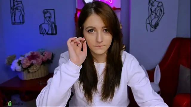 Snapshot of catherine_kitty chatting on 02.27.25 catherine kitty online show from 02.27.25