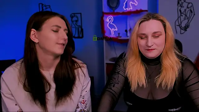 Snapshot of catherine_kitty chatting on 02.28.25 catherine kitty online show from 02.28.25