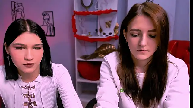 Snapshot of catherine_kitty chatting on 03.02.25 catherine kitty online show from 03.02.25