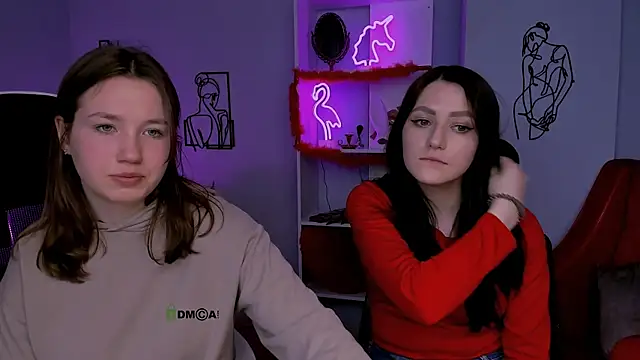 Snapshot of catherine_kitty chatting on 03.06.25 catherine kitty online show from 03.06.25