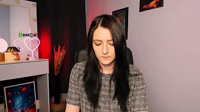 Snapshot of catherine_kitty chatting on 03.07.25 catherine kitty online show from 03.07.25