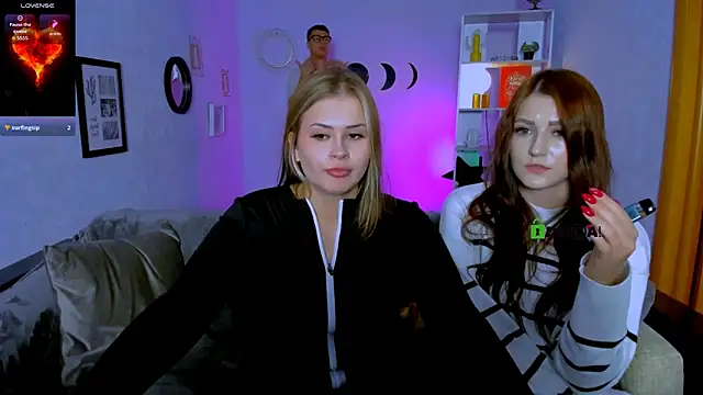 Snapshot of catherine_kitty chatting on 10.05.25 catherine kitty online show from 10.05.25