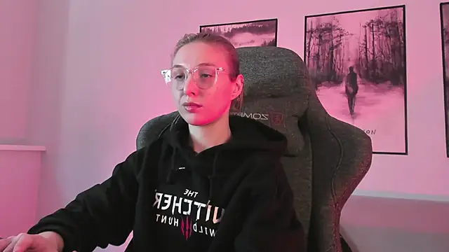 PhilippaAdamas online show from 03.01.25