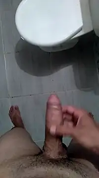 Snapshot of garoto-pirocudo chatting on 02.27.25 garoto-pirocudo online show from 02.27.25