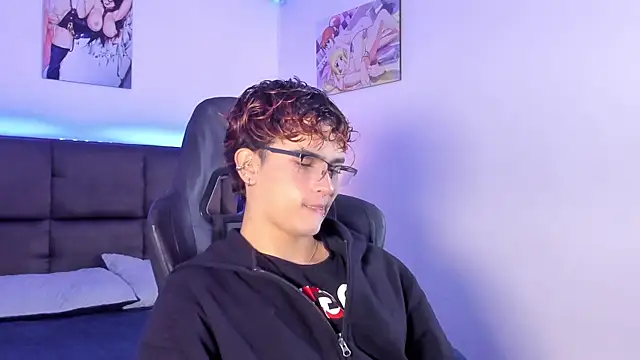 Aiiden 15 online show from 10.16.25