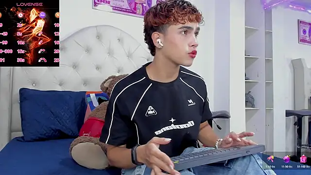 Aiiden 15 online show from 10.30.25