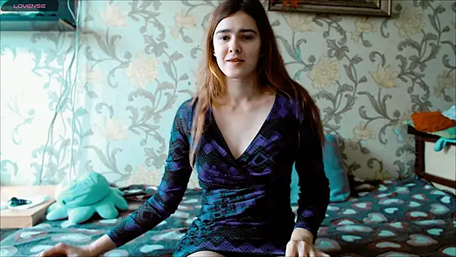 Snapshot of JennyStormy chatting on 10.11.25 JennyStormy online show from 10.11.25