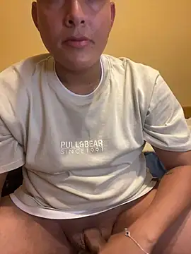 kjccuboy2000 online show from 02.08.25