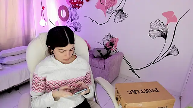 Isabela Fiorelli online show from 02.13.26