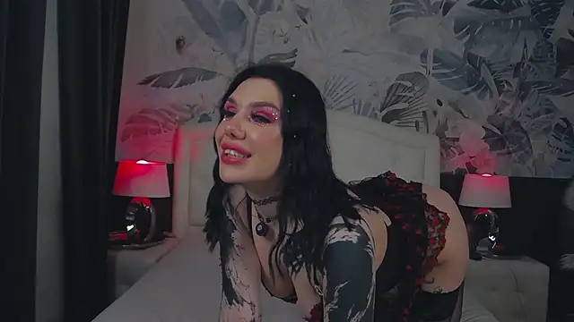 Snapshot of MaeveMoon chatting on 02.21.26 MaeveMoon online show from 02.21.26