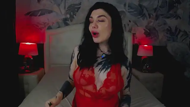 MaeveMoon online show from 05.08.26