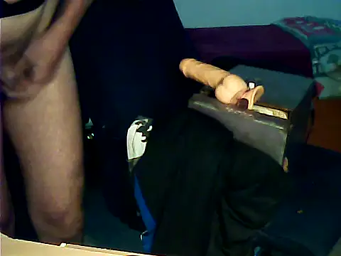 Snapshot of igracek30 chatting on 09.27.25 igracek30 online show from 09.27.25