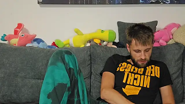 Snapshot of ademandjulia chatting on 09.29.25 ademandjulia online show from 09.29.25