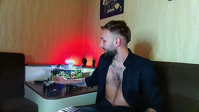 Snapshot of JamieNoxus chatting on 03.19.25 JamieNoxus online show from 03.19.25