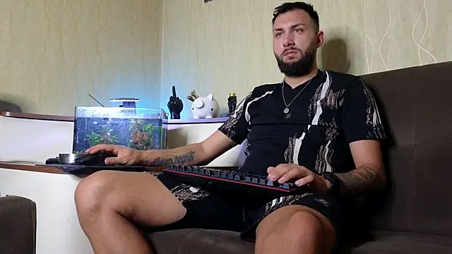 JamieNoxus online show from 09.22.25