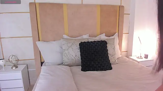 GraceDupont1 online show from 10.23.25