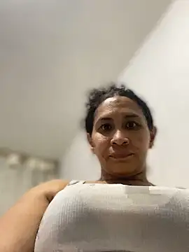 Carola-Ross online show from 09.22.25