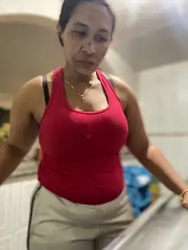 Carola-Ross online show from 11.05.25