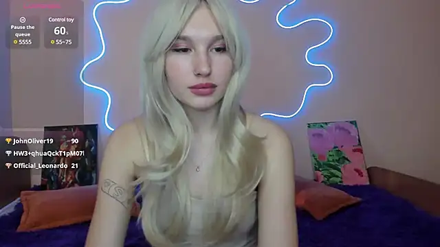 EvelinaLuu online show from 02.26.25